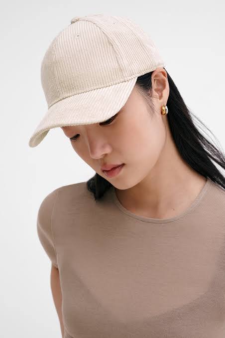 Beige corduroy premium cap